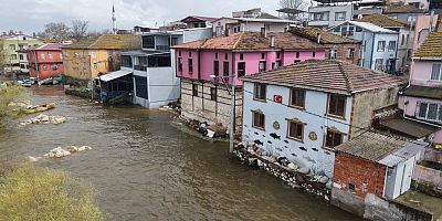 Bursa Gölyazı'da sorunlar bitmiyor; Yollar kapandı...