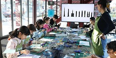 Bursa Nilüfer'de çocuklar tatilde bakın neler yapıyor!