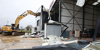 Bursa Nilüfer'de kaçak yapılar tek tek yıkılıyor