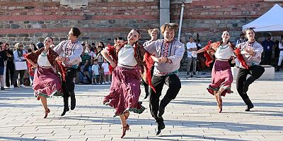 Bursa’nın dört bir yanında festival coşkusu