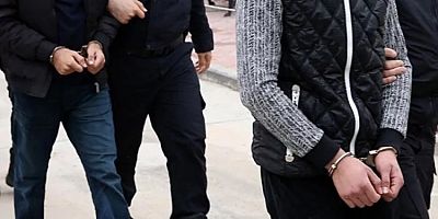 Bursa polisinden nokta operasyon! Yıllardır aranıyorlardı...