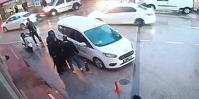 Bursa trafiğinde bıçak dehşeti