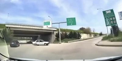 Bursa trafiğinde tehlikeli manevra!