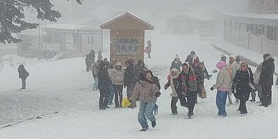 Bursa Uludağ'a akın var!