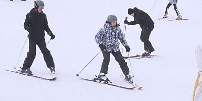 Bursa Uludağ’da tatilin son günü pistler dolup taştı