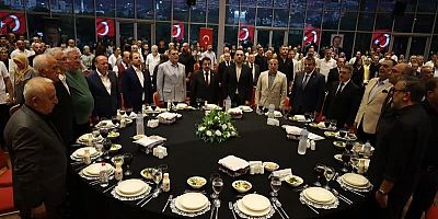 Bursalı kantinciler ve siyasetçiler bir arada!