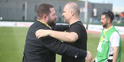 Bursaspor 1.Lig'de nasıl bir kadro ile sahaya çıkacak?