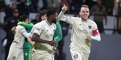 Bursaspor Başkanı Çelik; ‘Bizim ofsayt çizgisine ne oldu?’