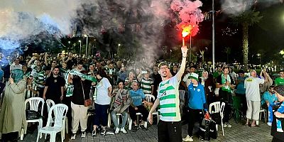 Bursaspor sevdalıları, Kayseri galibiyetini dev ekranda izledi