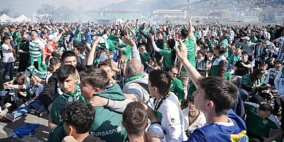 Bursaspor taraftarı takımını özledi; Hasret büyüyebilir...