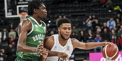 Bursaspor'un Anadolu Efes'e gücü yetmedi!