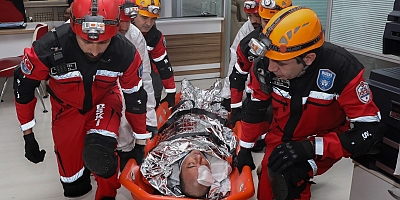 BUSKİ'den gerçeği aratmayan tatbikat