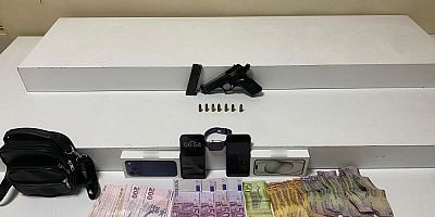Camide para dolu çantayı çalan şüpheli tutuklandı