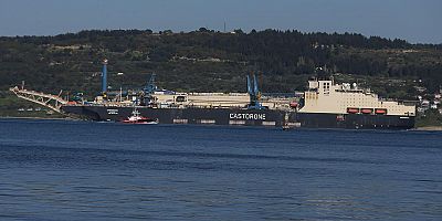 Çanakkale Boğazından dev geçiş