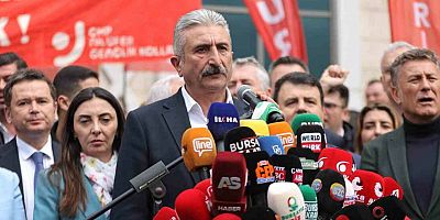  CHP Bursa'da  şok gelişme; Nihat Yeşiltaş gitti, Turgut Özkan geldi