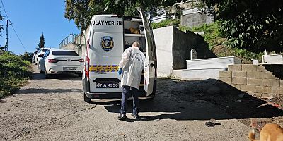 Emekli polis memuru mezarlıkta ölü bulundu