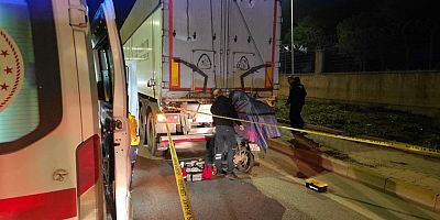 Feci kazada motokurye hayatını kaybetti