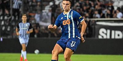Galatasaray'a sürpriz golcü!