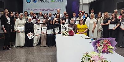 Geleceğin moda tasarımcıları Bursa'da yetişiyor