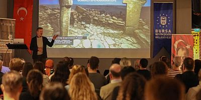 Göbeklitepe ve Karahantepe kazıları Bursa'da konuşuldu!
