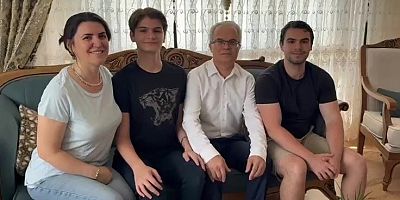 Göktuğ Kavzoğlu, LGS'de Türkiye birincisi olarak Bursa'nın gururu oldu