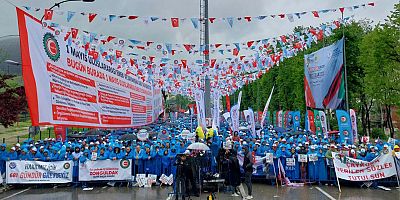HAK-İŞ 1 Mayıs’ı Bursa’da kutladı