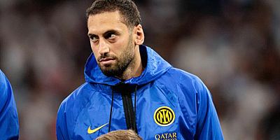 Hakan Çalhanoğlu'na büyük onur! Birinci oldu