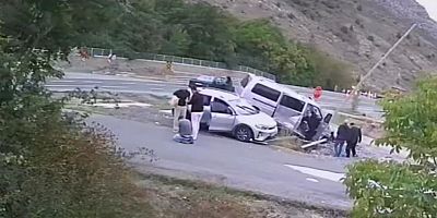 İki aracın arasında kalan kadın ölümden kıl payı kurtuldu!