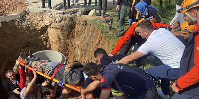 Kanalizasyon çalışmasında göçük altında kalan işçi kurtarıldı