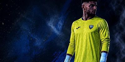 Karacabey Belediyespor'dan kaleye takviye