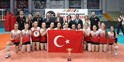 Kardeş Kentler Turnuvası'nda kupa Nilüfer Belediyespor'un!