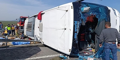 Manisa'da katliam gibi kaza; 11 kişi yaşamını yitirdi, çok sayıda yaralı var