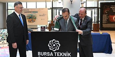 Matlı’dan Bakan Kacır’a Bursaspor atkısı