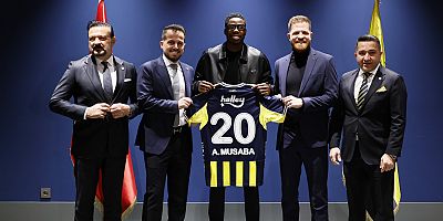 Musaba, resmen Fenerbahçe’de