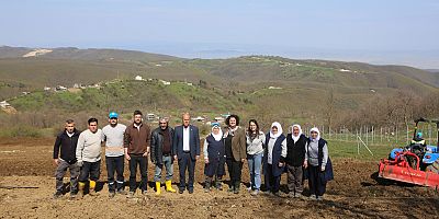 Nilüfer’de tarıma yatırım sürüyor!