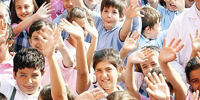 Okullarda ara tatil kaldırılacak mı? Bakan Tekin net konuştu