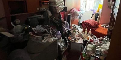 Osmangazi'de mahalleliyi isyan ettiren çöp ev temizlendi!