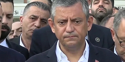 Özgür Özel'den bayram namazı sonrası çarpıcı açıklamalar!
