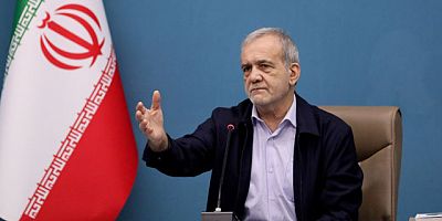 Pezeşkiyan’dan Batı’ya yaylım ateşi: “Dünya sizin çelişkinize tanıktır”