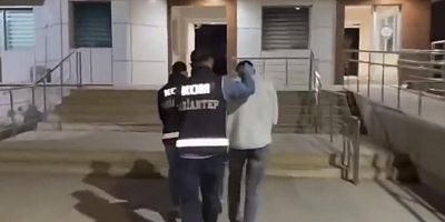 Ruhsatsız diş kliniğine operasyon: 3 gözaltı