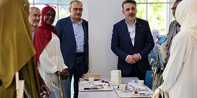 Şahin Biba bayram kahvaltısını yabancı öğrencilerle yaptı