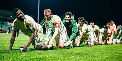 Sen Allah'ın Bir Lütfusun...Türkiye, Bursaspor'un golcüsünü konuşuyor
