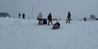 Uludağ'da bu sene tatil bitmiyor!