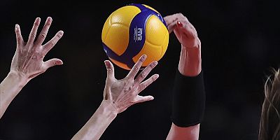 Voleybol Sultanlar Ligi play-off 1-4 etabında ikinci maçlar yarın oynanacak