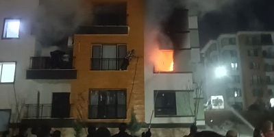 Yangında mahsur kalanlar itfaiye ekiplerince kurtarıldı