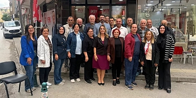 Yeni Parti Orhangazi'de Berna İl, yeniden başkan seçildi