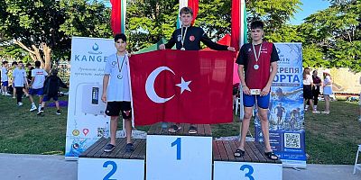 Yıldırım Belediyesporlu genç yüzücüler zirvede!