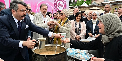 Yıldırım'da 3 gün süren Erguvan Bayramı'ndan renkli görüntüler!
