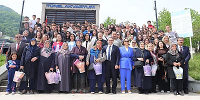 Yıldırım’da ‘Nesiller Buluşuyor’ projesi özel günle taçlandı