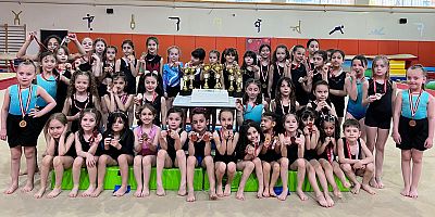 Yıldırımlı küçük jimnastikciler tutulmuyor